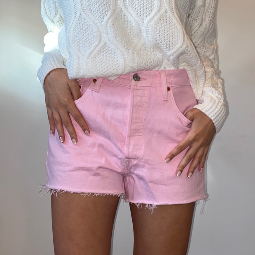 Levi’s 501 high rise denim shorts pink